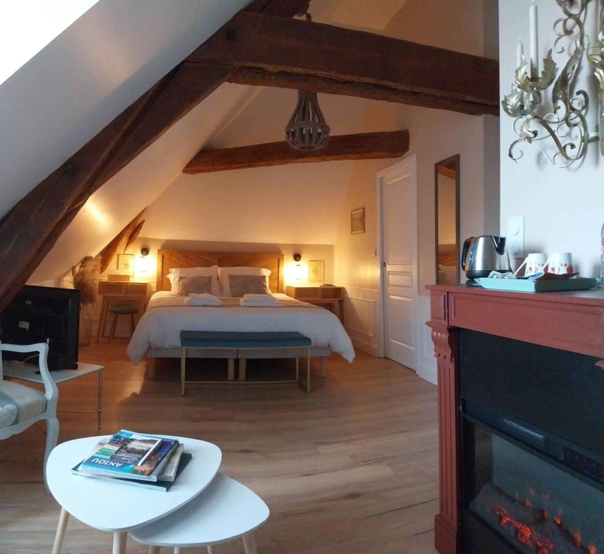 Saint-Laurent-Des-Autels Le Griffon 1855酒店 外观 照片